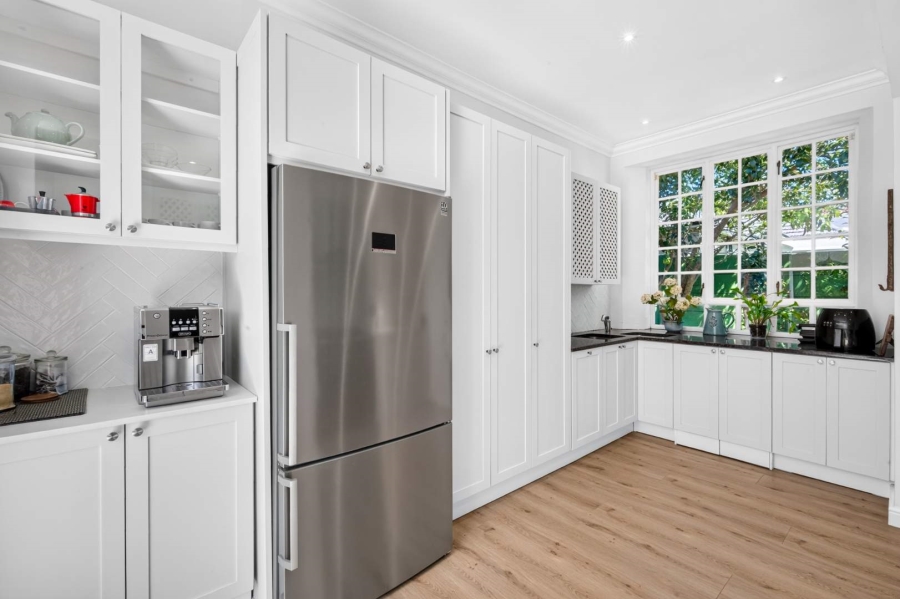 3 Bedroom Property for Sale in Rondebosch Western Cape